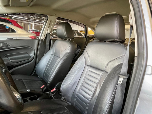 Ford Fiesta Sedan 1.6 16v Titanium Flex Powershift 4p