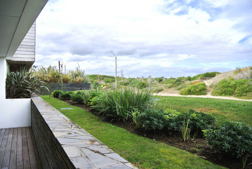 Imagen 12 de 12 de Apartamento En Venta Primera Linea En Brava Ref6061 (ref: Atm-6061)