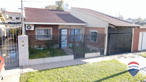 Venta Casa 4 Amb Longchamps Apta Credito 