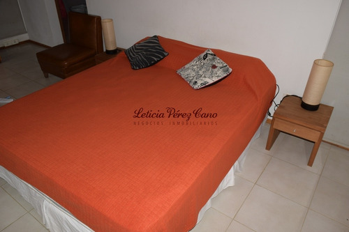 Venta Casa En Manantiales De 3 Dormitorios - Ref: 15435