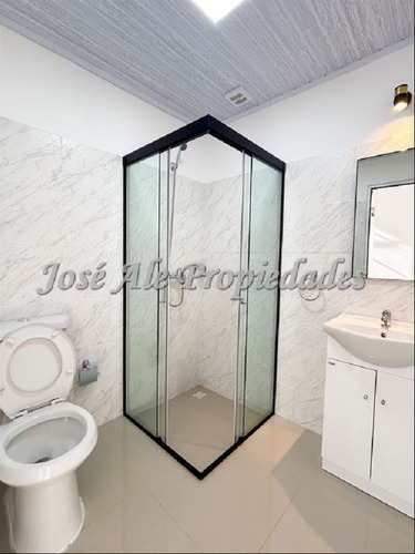 En Venta Propiedad De 2 Dormitorios Con Piscina, Colonia