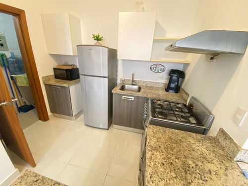 Imagen 14 de 22 de Apartamento En Alquiler Amuebladoparaíso