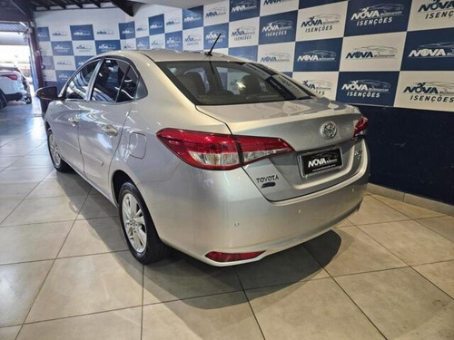 Toyota Yaris Sedán 1.5 16V FLEX SEDAN XL MULTIDRIVE