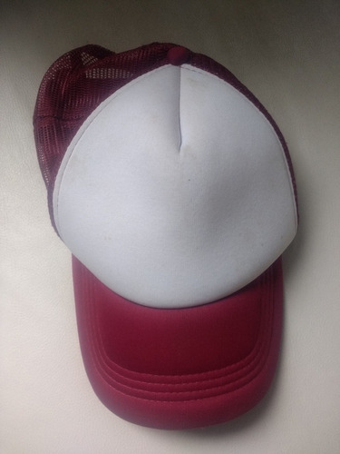 Gorra De Tela Sintética Ajustable