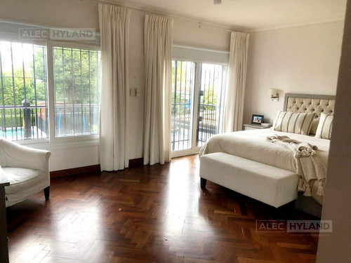 Imagen 12 de 24 de Casa 5 Ambientes En Venta - Acasusso-vias/libert. San Isidro