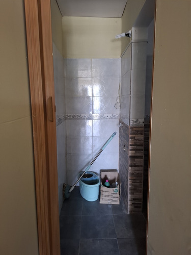Casa Tipo Apartamento De 2 Dormitorios, Patio Pequeño Para Colgar Ropa.garantía Depósito En Atahualpa