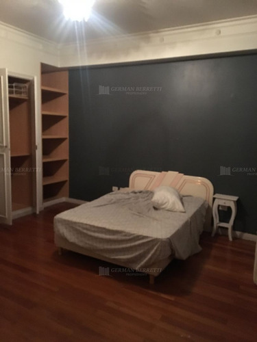 Casa En Venta Ubicado En Banfield, Zona Sur