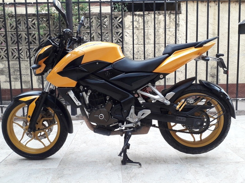 Rouser Bajaj 2013 Primera Serie