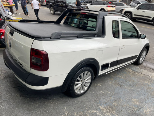 Volkswagen Saveiro 1.6 Cross Cab. Estendida Total Flex 2p