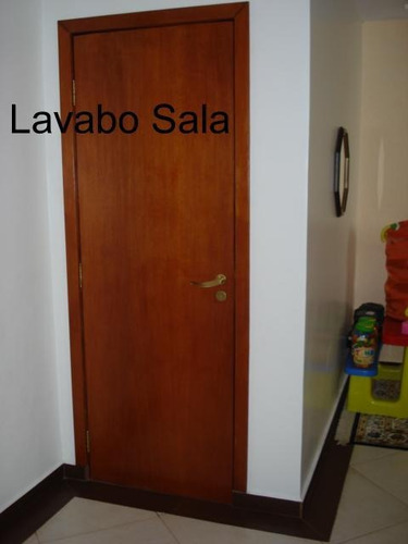 Imagem 12 de 15 de Casa Térrea 3 Dormitórios Vila Mussolini C/ Piscina - 1033-6612