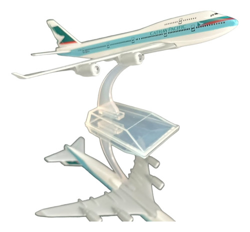 Avión Cathay Pacific B-747//escala 1:400//15cms De Largo 