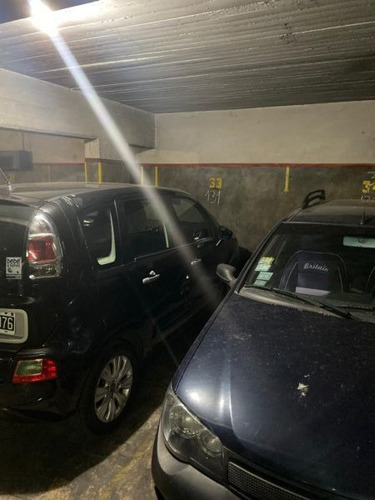 Imagen 3 de 10 de Cochera En Venta En Almagro