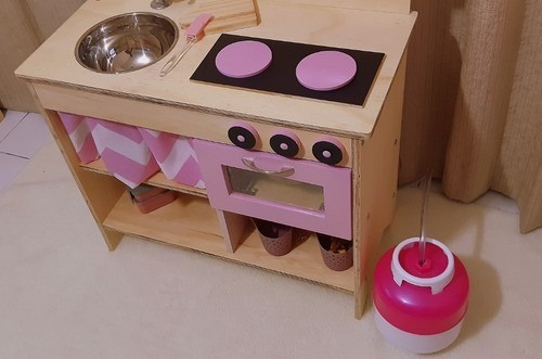 Cozinha De Madeira Infantil - Oque É Oque É - Cooktop Preto Cor Rosa