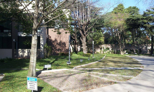 Imagen 10 de 15 de Exclusiva Oficina 100 M2. En Venta En Bureau Leloir.
