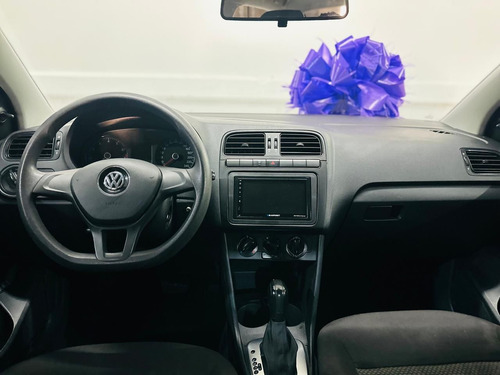 Volkswagen Vento 1.6 Starline At