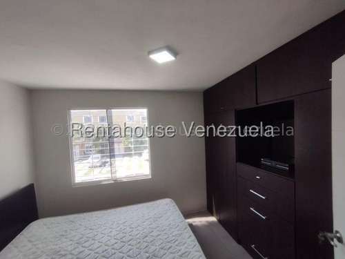 Maria E. Alquila Semiequipada Casa En Caminos De Tarabana, Cabudare, Lara#25-18700**2h 2b 70m2