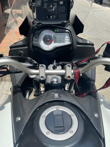 Suzuki Vstrom 650 Abs 2012
