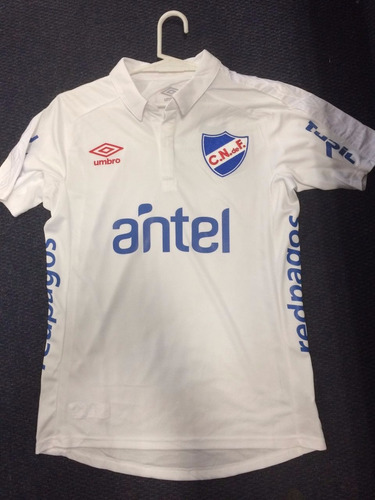 Oferta. Camiseta Niño Nacional 2017 2018 Umbro
