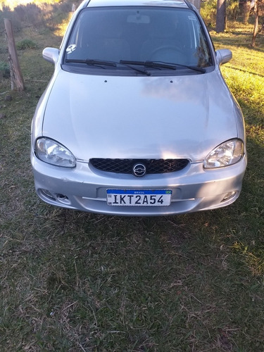 Imagem 8 de 8 de Chevrolet Corsa 2002 1.0 5p