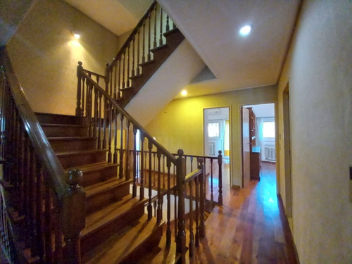 Casa 6 Ambientes Parque Pileta Venta Urquiza
