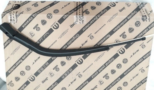 Imagem 2 de 5 de Braço Com Limpador Traseiro Fiat Doblô Original