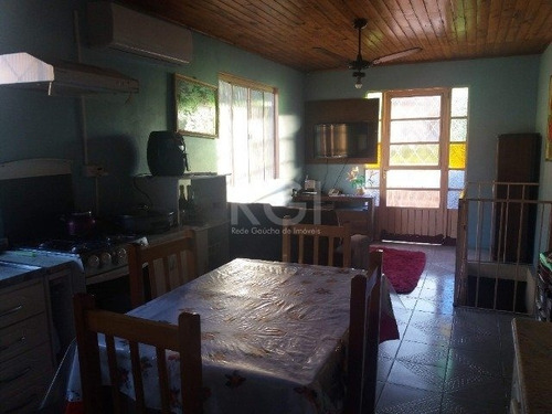 Casa Em Partenon Com 4 Dormitórios - Sc12582
