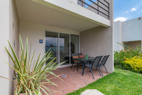 Imagen 11 de 14 de Casa En Venta Con Alberca De 2 Recamaras C/cosina Integral