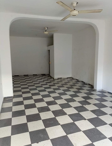 Venta De Casa En Zona Central De Girardot Cundinamarca. 