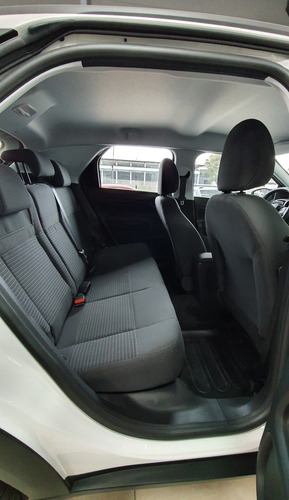 Imagen 5 de 8 de Citroën C4 Cactus 1.6 Vti 115 Feel
