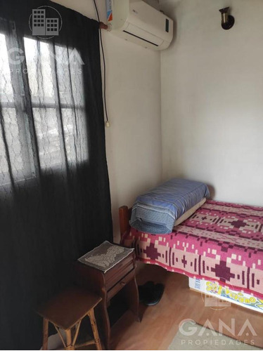 Casa Venta Pichincha A Remodelar Unica En El Pasillo Dos Plantas A Reciclar