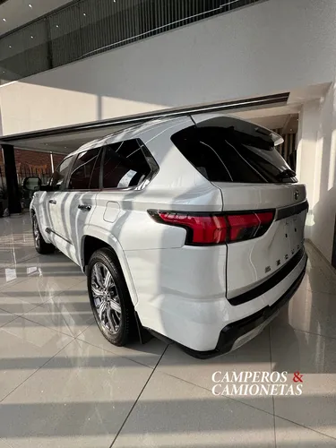 Toyota Sequoia 3.5 V6 Capstone