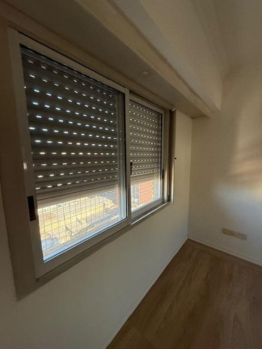 Departamento Dos Ambientes Apto Credito