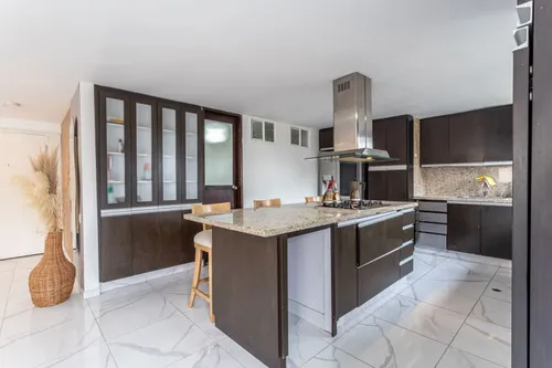 Apartamento En Venta En Los Naranjos. Cod V14809