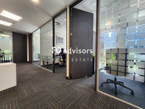 Oficina Con Open Plan 680 M2 Edificio De Las Artes