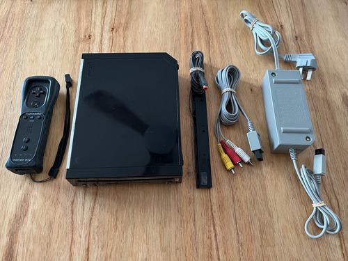 Vendo O Permuto - Nintendo Wii Negra Negro