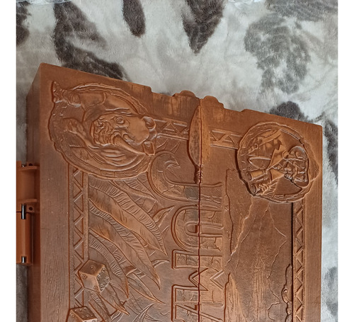 Juego De Mesa Jumanji Deluxe Con Luz Y Sonido Spin Master (Usado)