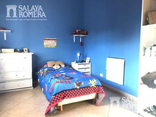 Imagen 13 de 19 de Casa En Venta 6 Ambientes En Amplio Lote Parque Cisneros -