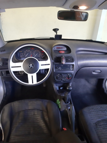 Peugeot 206 2002 1.0 16v Selection 5p