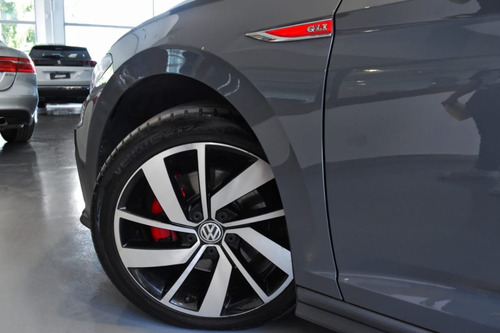 Volkswagen Vento Gli 230cv 2019