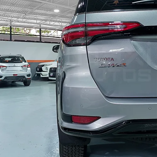 Toyota Fortuner Sw4 2025