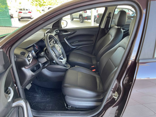 Fiat Cronos 1.8 E.torq Flex Precision At6
