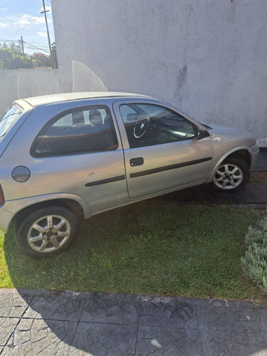 Chevrolet Corsa 1.6 Gl