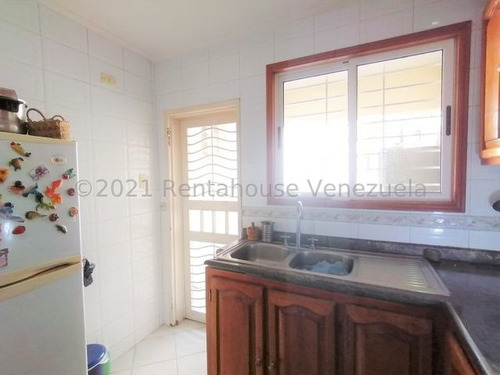 Imagen 15 de 23 de Casa En Venta En La Rosaleda, Barquisimeto Rah:22-10012