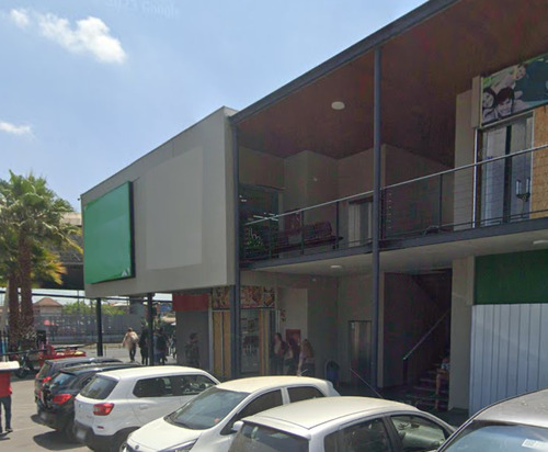 Local 80m2 Esquina Primer Piso - Strip Center Pte Alto