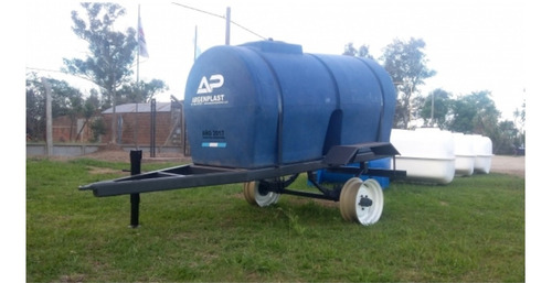 Imagen 4 de 8 de Acoplado Tanque 2.000 Ltrs Argenplast