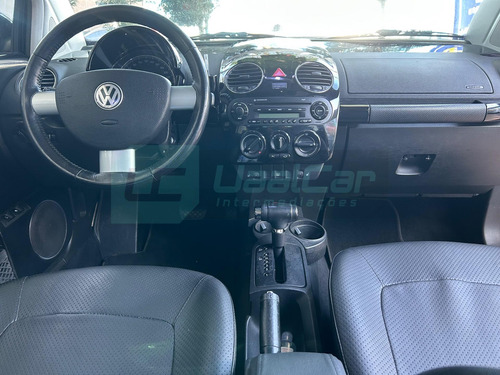 Volkswagen New Beetle 2.0 Mi Mec./Aut.
