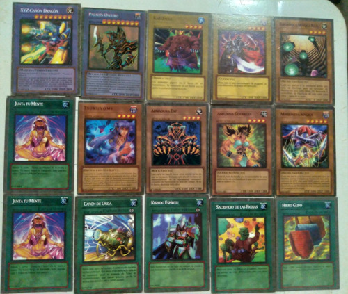 Mazo De Cartas Yu-gi-oh! Más De 80 Cartas 