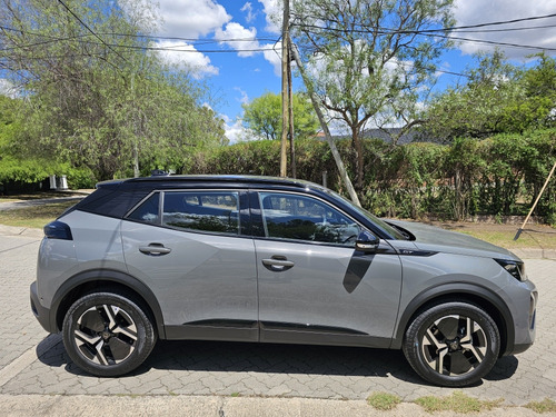 Peugeot 2008 1.0T Gt