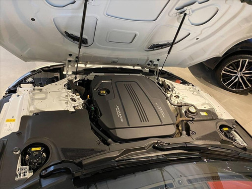 Imagem 9 de 15 de F-type 2.0 P300 Gasolina R-dynamic Coupé Automático