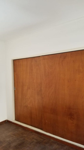 Departamento De 1 Dormitorio, Muy Luminoso!